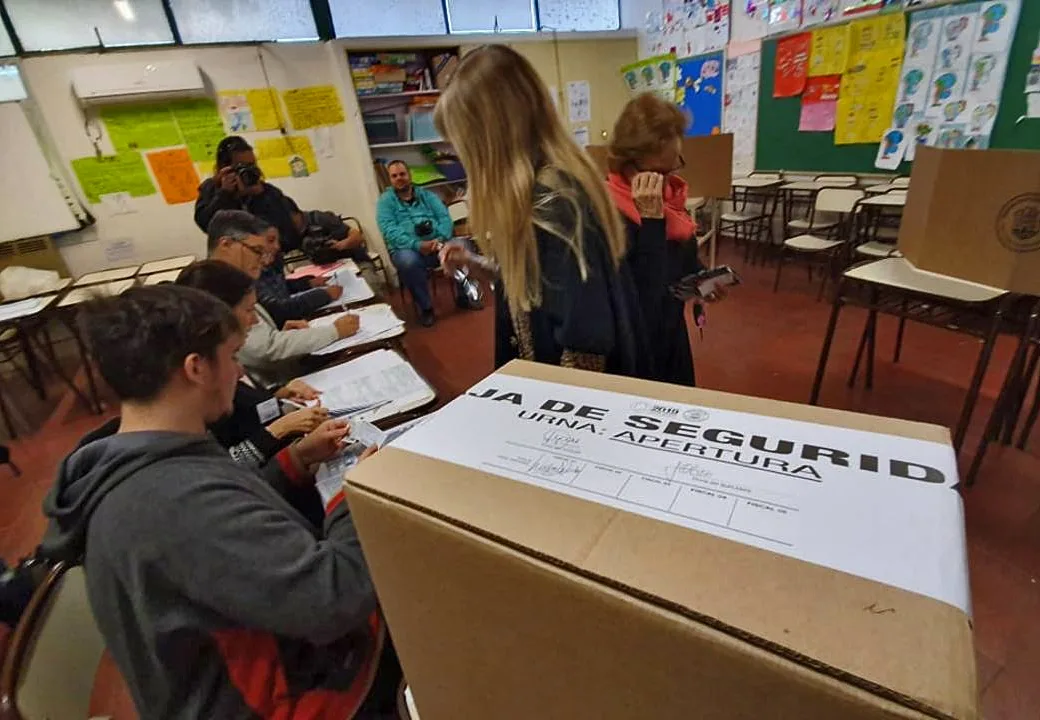 Listo: cerró la elección general y ahora a contar los votos