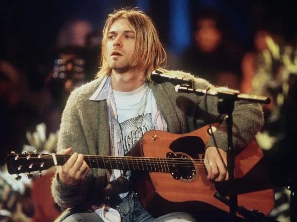 Lanzan edición especial por los 25 años del concierto acústico de Nirvana en MTV