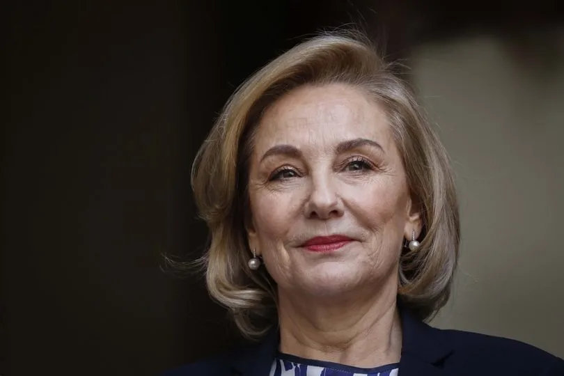 "Estamos sobrepasados, es como una invasión alienígena", dijo la mujer de Piñera