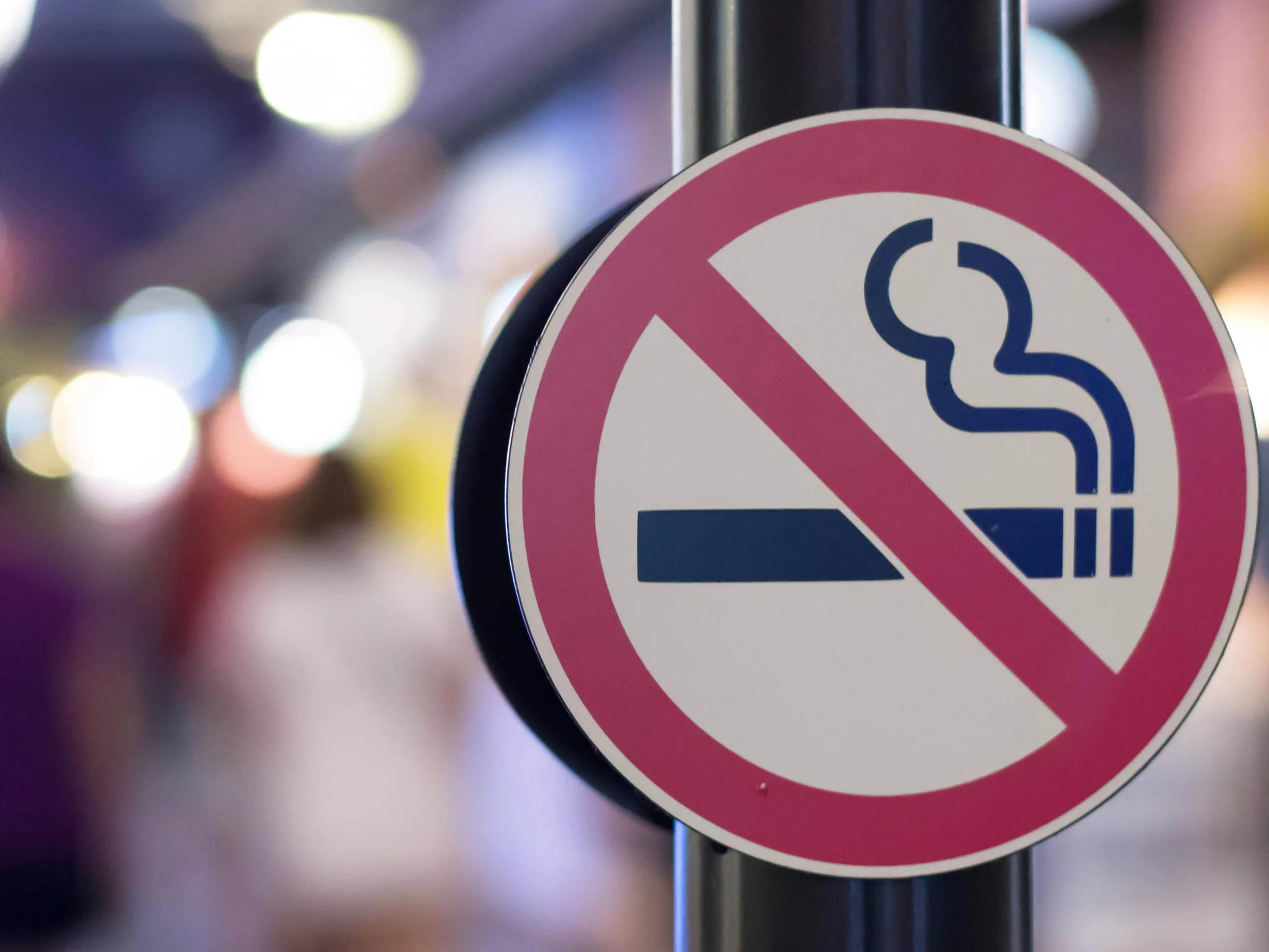 Prohíben la exhibición de cigarrillos en kioscos y comercios de Córdoba