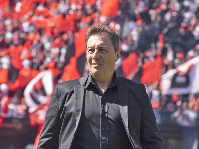 Kudelka trabaja de cara a Gimnasia y espera que el homenaje a Maradona no afecte
