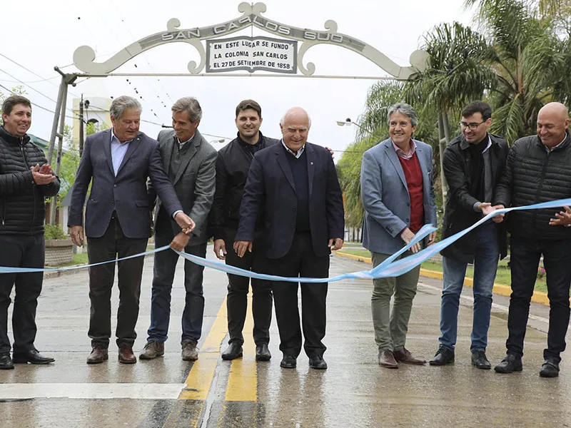 Caminos para salir de la recesión: Lifschitz inauguró obra en San Carlos Sud
