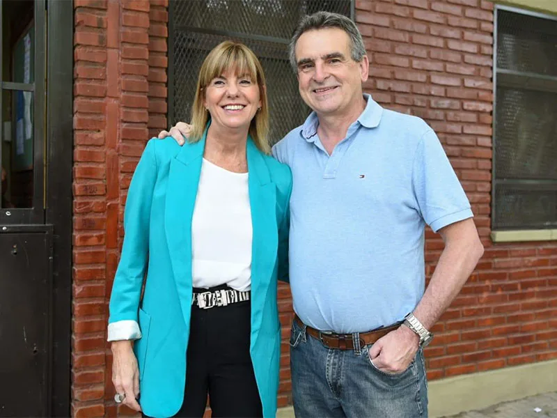 Rossi-Rodenas: "Hace dos años también vinimos a votar juntos y nos fue muy bien"