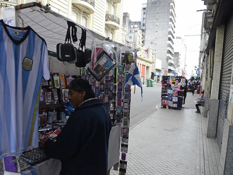 Comerciantes en conflicto por haber hecho peatonal calle San Luis