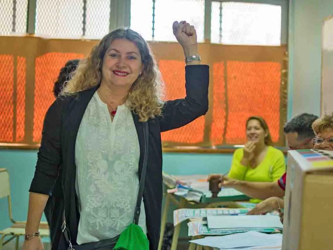 "Hay que romper con el FMI y que esa plata vaya a salud, educación y vivienda"