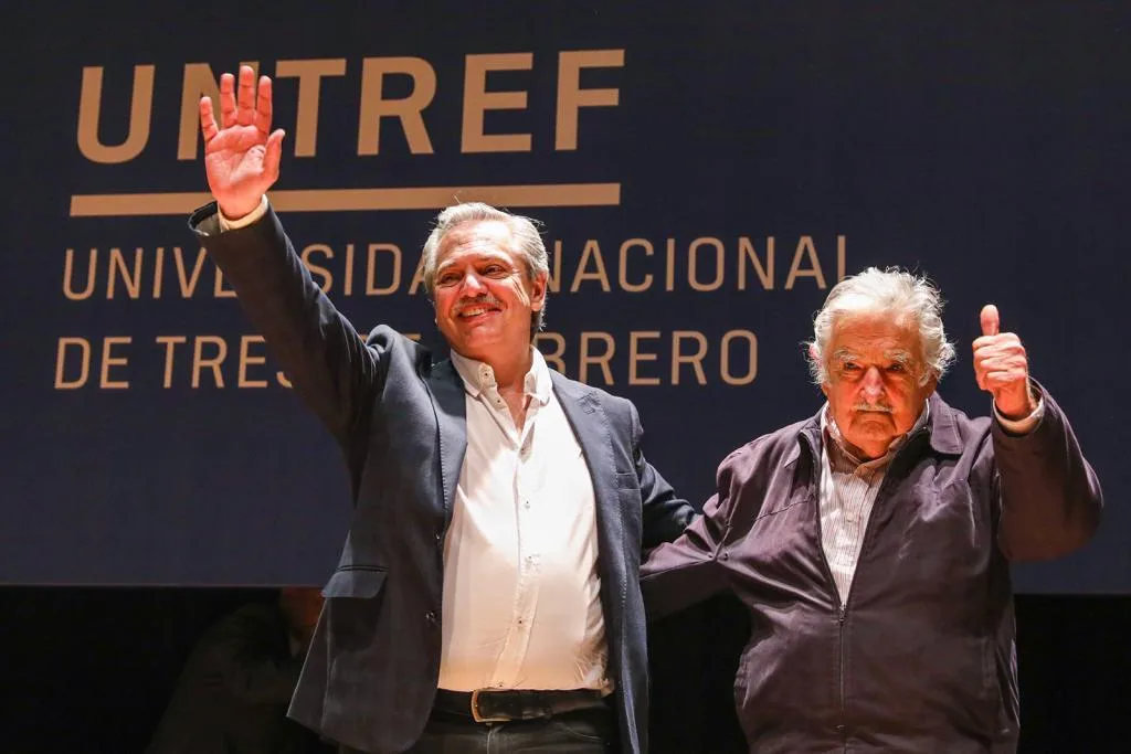 Una sociedad en la que el éxito “no sea la fortuna sino la conducta"