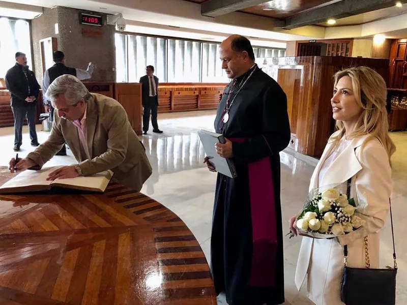 México: Alberto Fernández visitó la Basílica de la Sagrada Virgen de Guadalupe