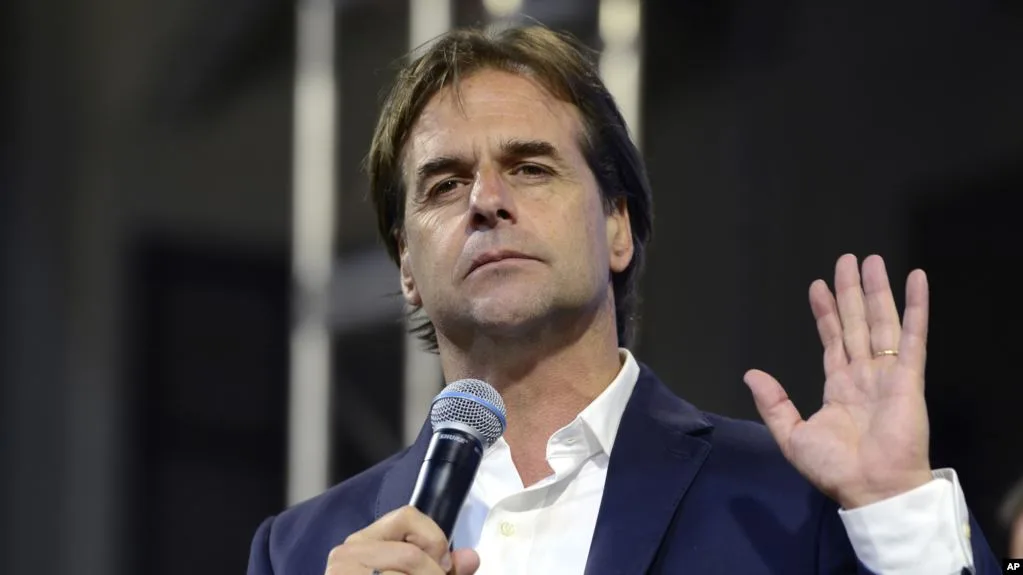 Uruguay: El escrutinio definitivo le dio el triunfo al opositor Lacalle Pou