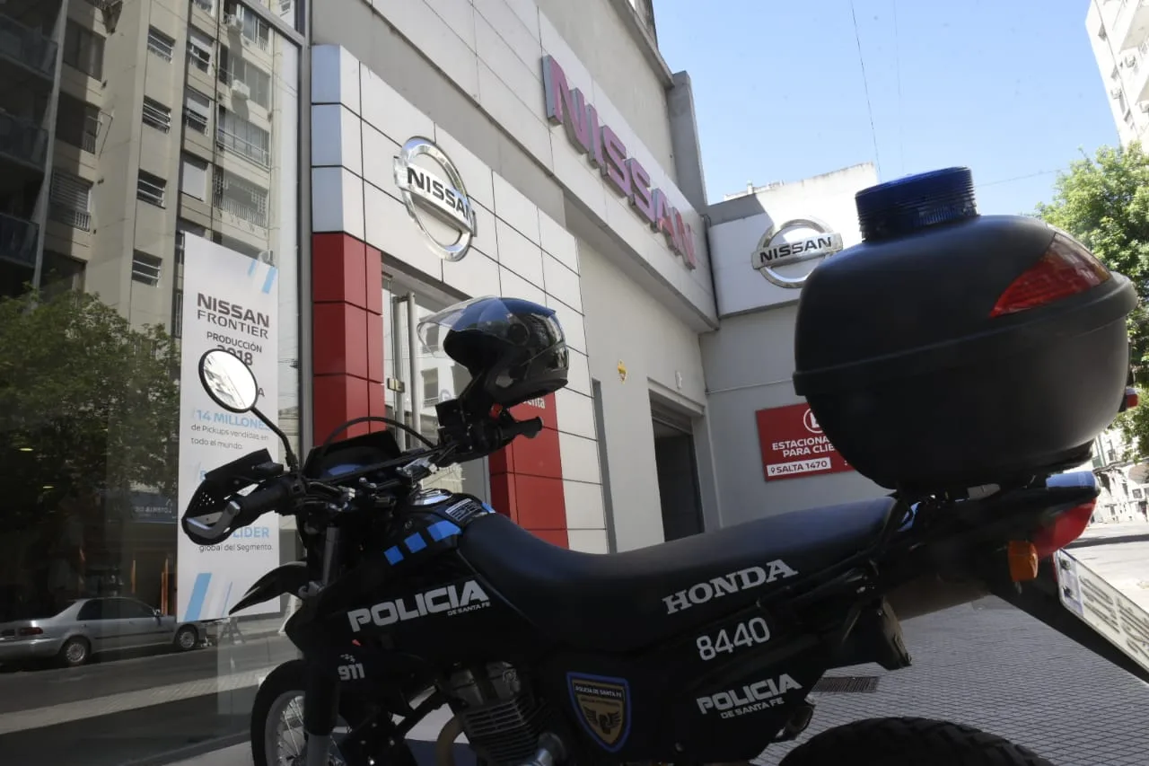 Atraco a concesionaria: asaltantes se alzaron con casi tres millones de pesos