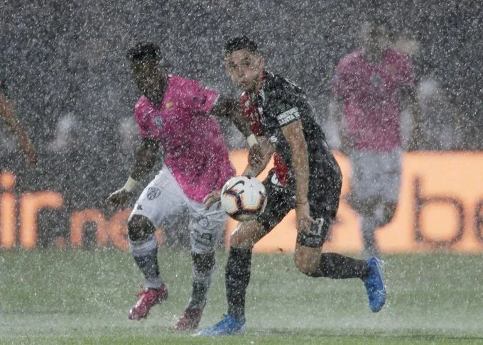 Maldita lluvia: Colón perdió 3-1 y no pudo lograr el título