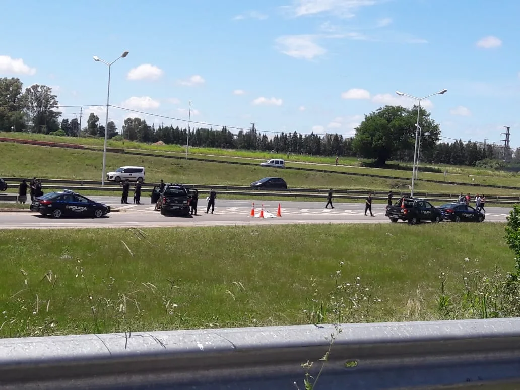 Dos muertos y tres heridos de gravedad tras un choque entre dos motos