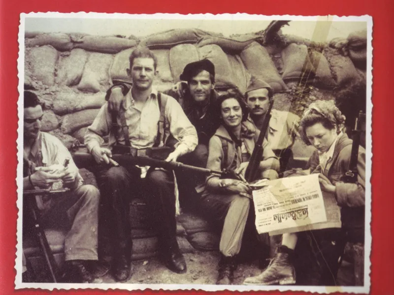 Ken Loach celebra en Mirambel el 25º aniversario de su film “Tierra y libertad”
