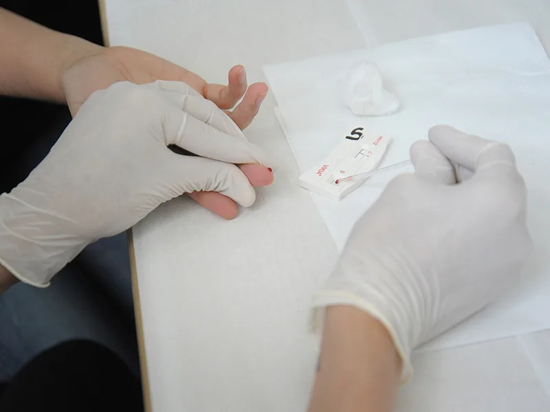 El 98% de las infecciones con VIH son por relaciones sexuales sin protección