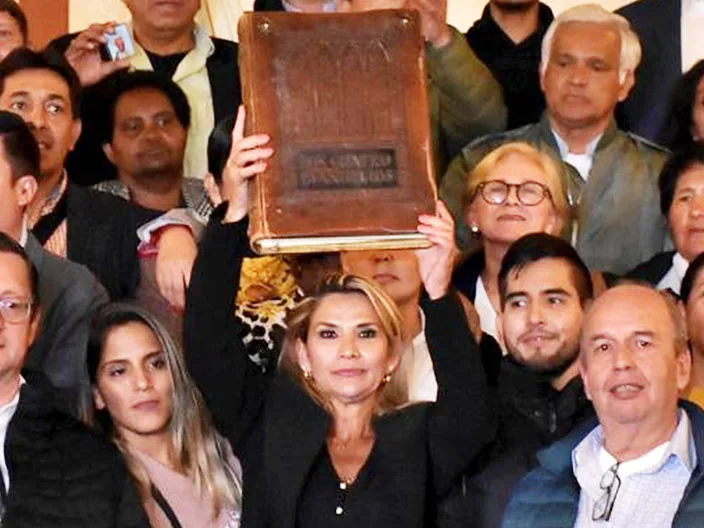 Grupos evangélicos son la nueva arma de EE.UU. para los golpes en Latinoamérica
