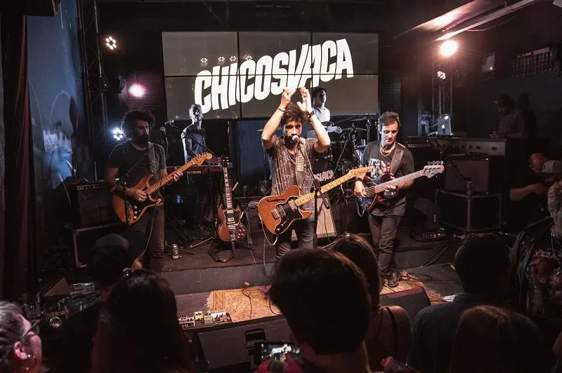 Chicosvaca toca este viernes en un recital solidario