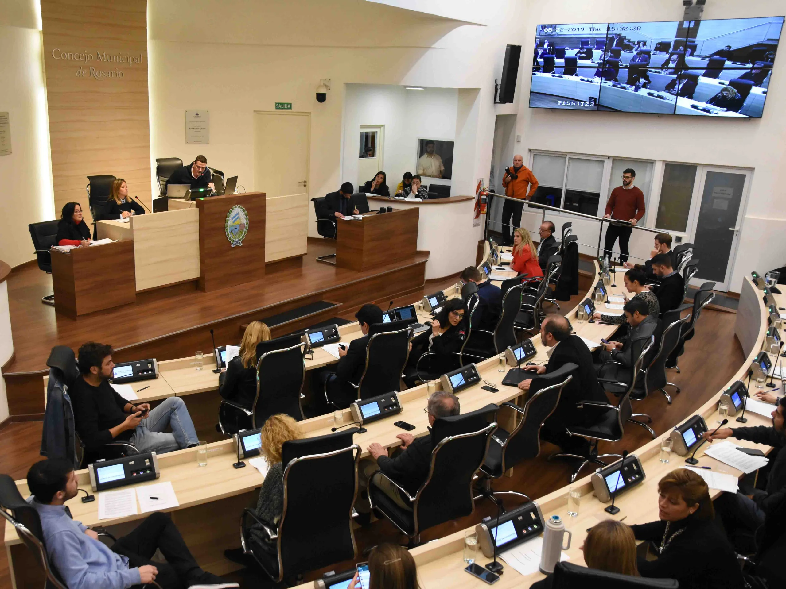Finalmente el Concejo amplió el cupo de vendedores ambulantes en Rosario