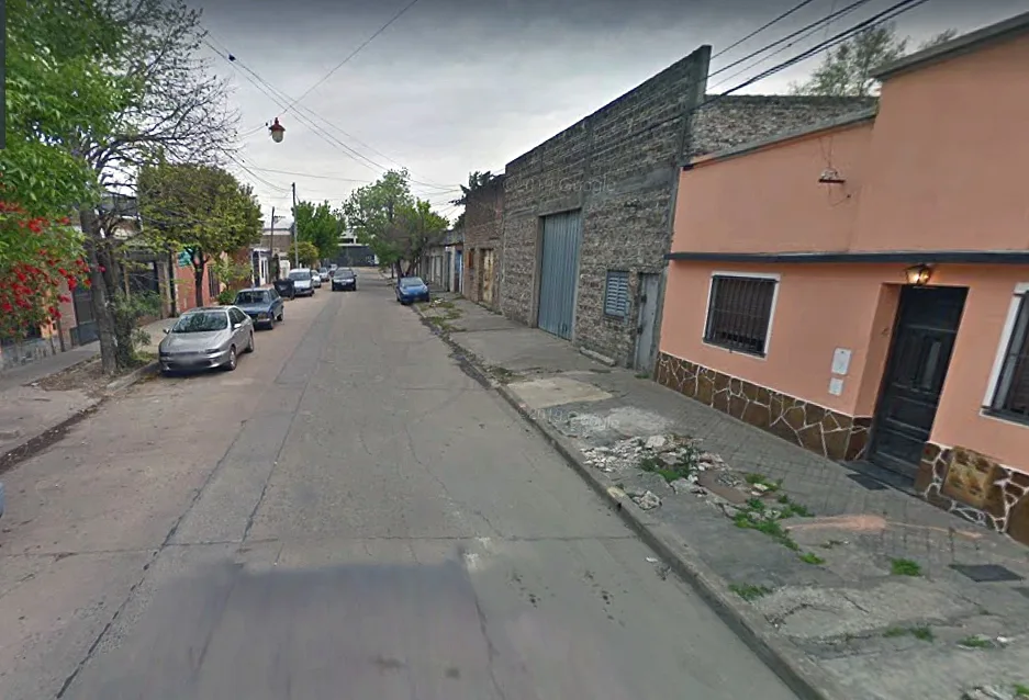 Murió al derrapar con la moto: la Policía dice que escapaba con otro de un robo