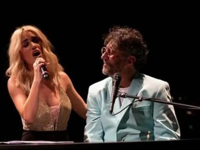 Fito Páez agotó localidades e invitó a Lali Espósito a tocar en Miami
