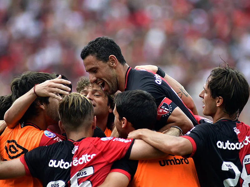 Volver a reír: Newell’s regresó al triunfo ante Defensa en el Coloso
