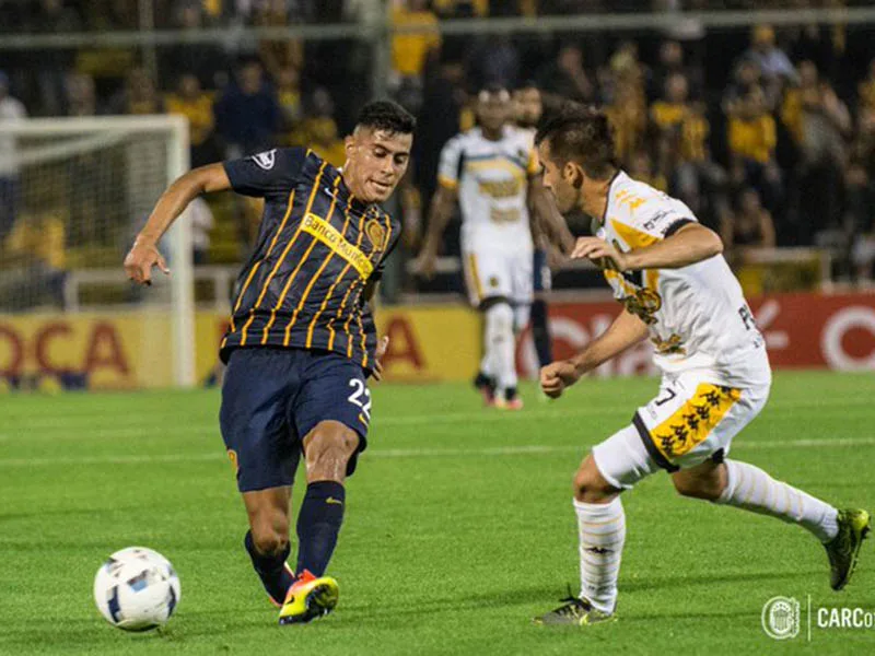 Emmanuel Ojeda entra por Diego Zabala para el once de Central contra River