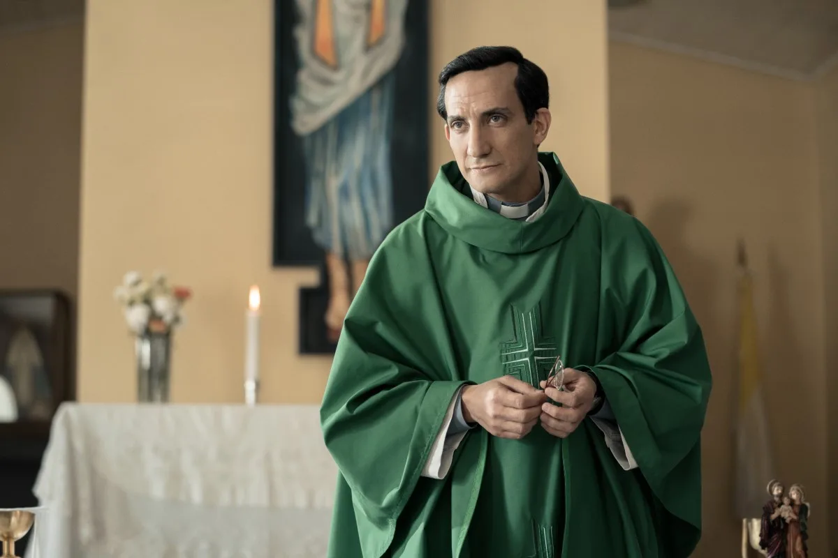 El joven Jorge Bergoglio, según el actor Juan Minujin