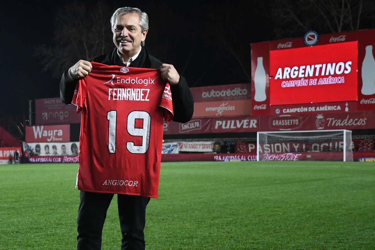 Alberto, el cabulero que reconoce que no va a ver a su equipo para no mufarlo