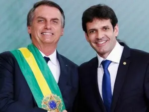 Bolsonaro concedió un indulto navideño a policías y militares