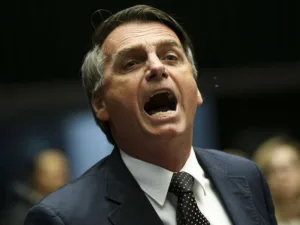 Bolsonaro llama "energúmeno" al educador Paulo Freire y cierra la TV educativa