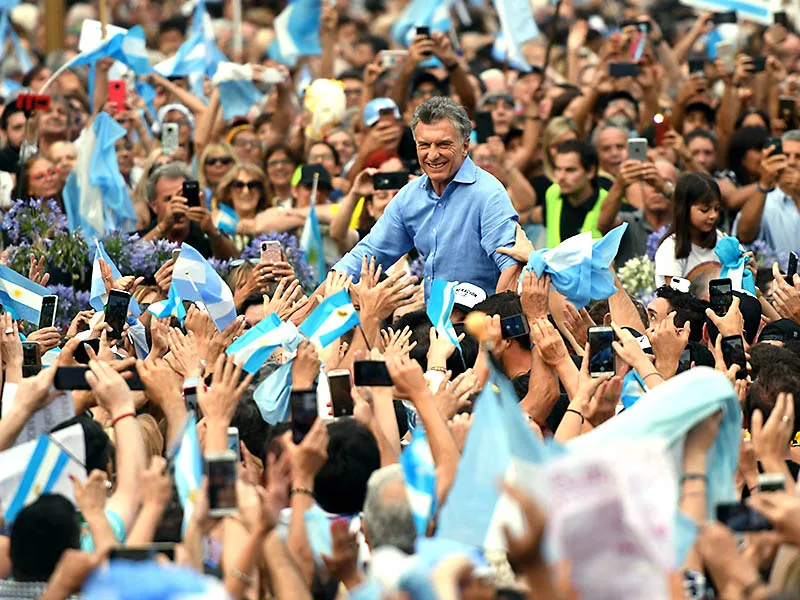 Macri advirtió en su despedida: "Lo único no negociable son nuestras libertades"