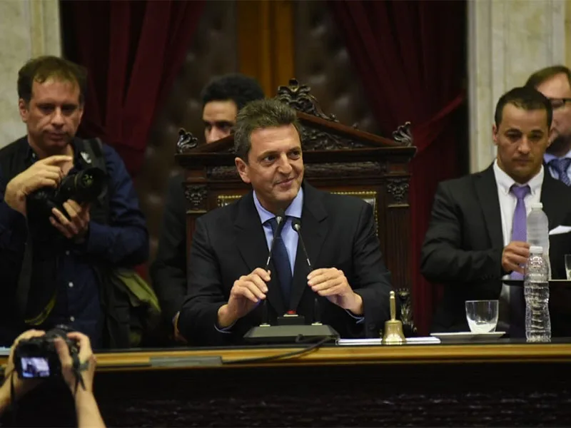 Diputados debate la Ley de Solidaridad en el Congreso