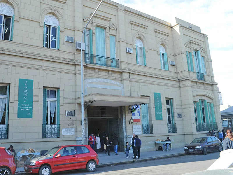 Matan a una chica de una puñalada en el abdomen y detienen a su tía