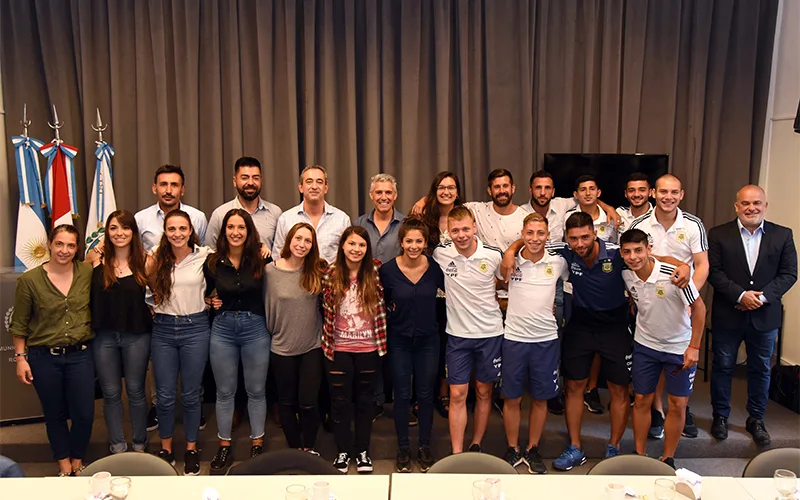 Protagonistas en la arena: reconocimiento al gran año del fútbol playa