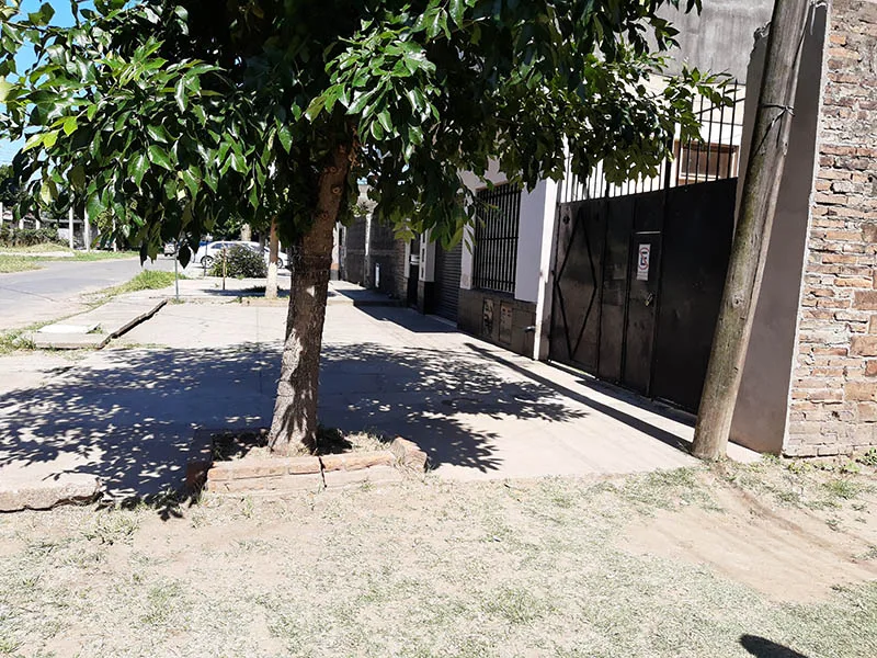 Cómo mataron de tres tiros a quemarropa al repartidor de comidas en Las Delicias