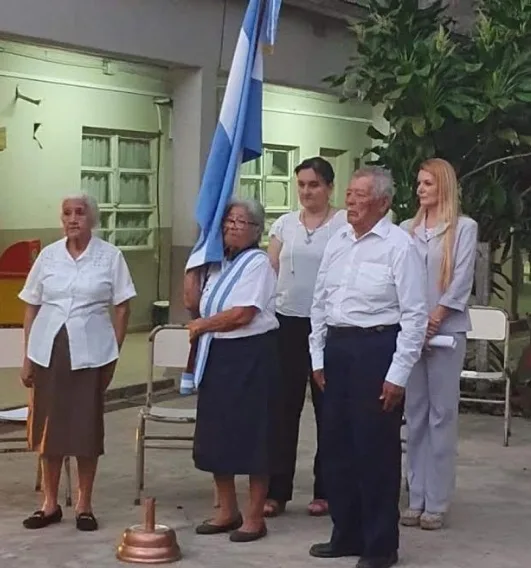 Corrientes: Cinco abuelos de 84 a 91 años terminaron la primaria