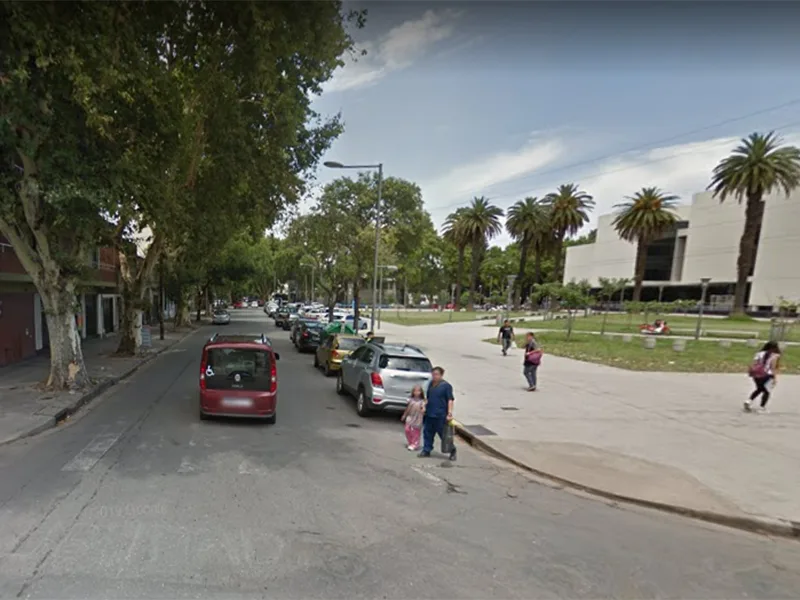 Abusó de una joven empleada de un maxiquiosco del macrocentro