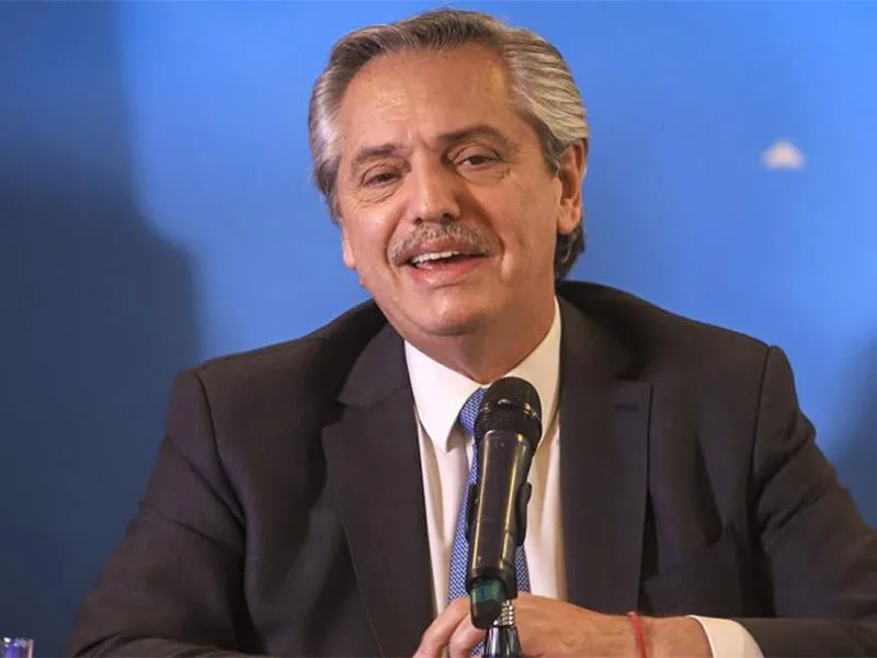 Alberto Fernández anunció un bono para jubilados y beneficiarios de asignaciones