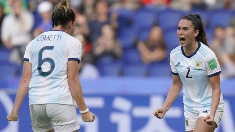 El año del femenino: profesionalización, Mundial y medalla en los Panamericanos