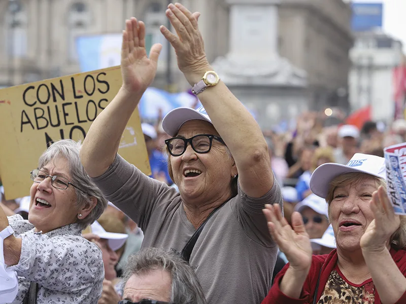 Desde Ansés remarcan que 9 millones de beneficiarios cobrarán el bono