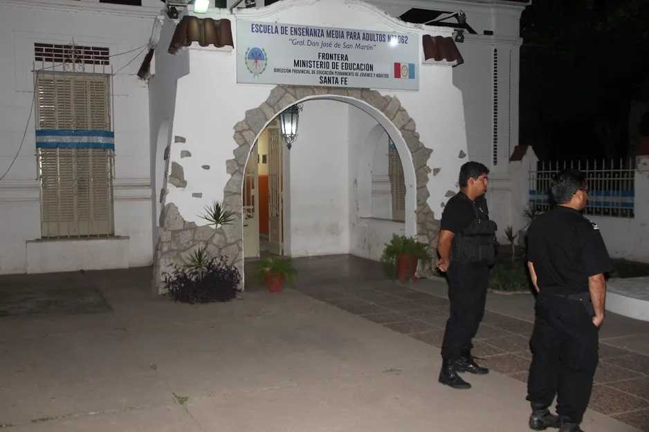 Un joven ingresó a los tiros en una escuela de Frontera y pasará tres años preso