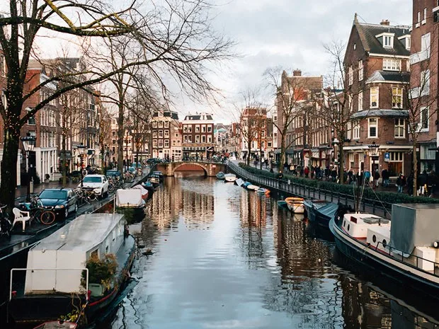 Holanda pasa a llamarse oficialmente Países Bajos