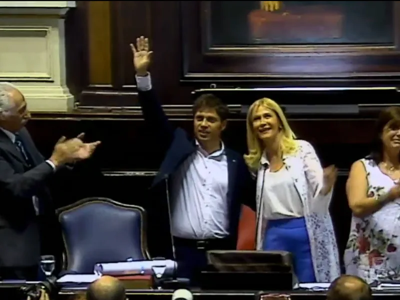Axel Kicillof juró como nuevo gobernador de la provincia de Buenos Aires