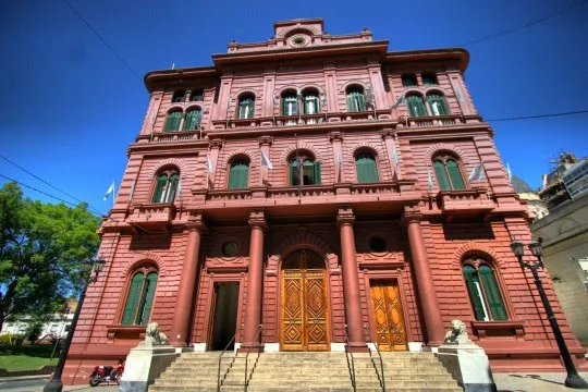 Este viernes no habrá atención al público en oficinas municipales