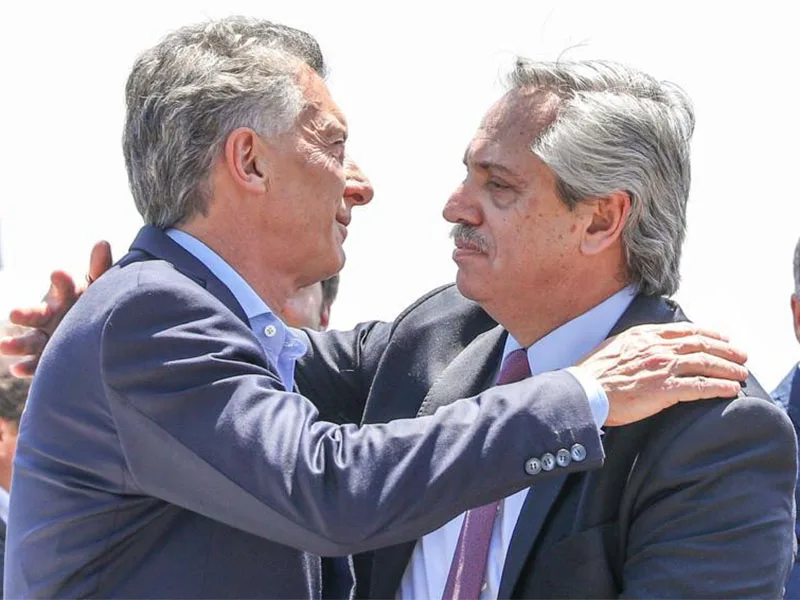 Macri y Alberto Fernández compartieron la misa de la Virgen de Luján