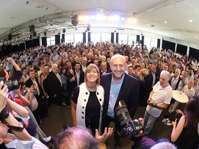 Asume Omar Perotti y el PJ vuelve al gobierno después de 12 años