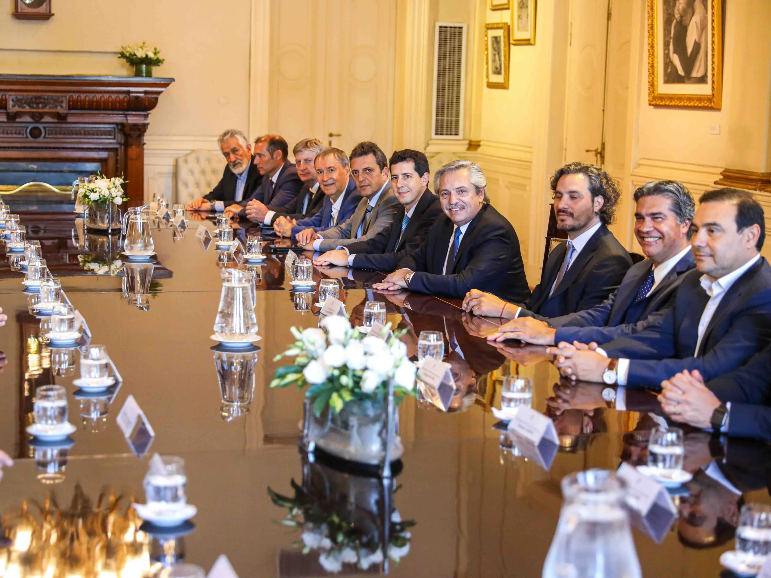 Perotti apoya el nuevo Consenso Fiscal promovido por Alberto Fernández