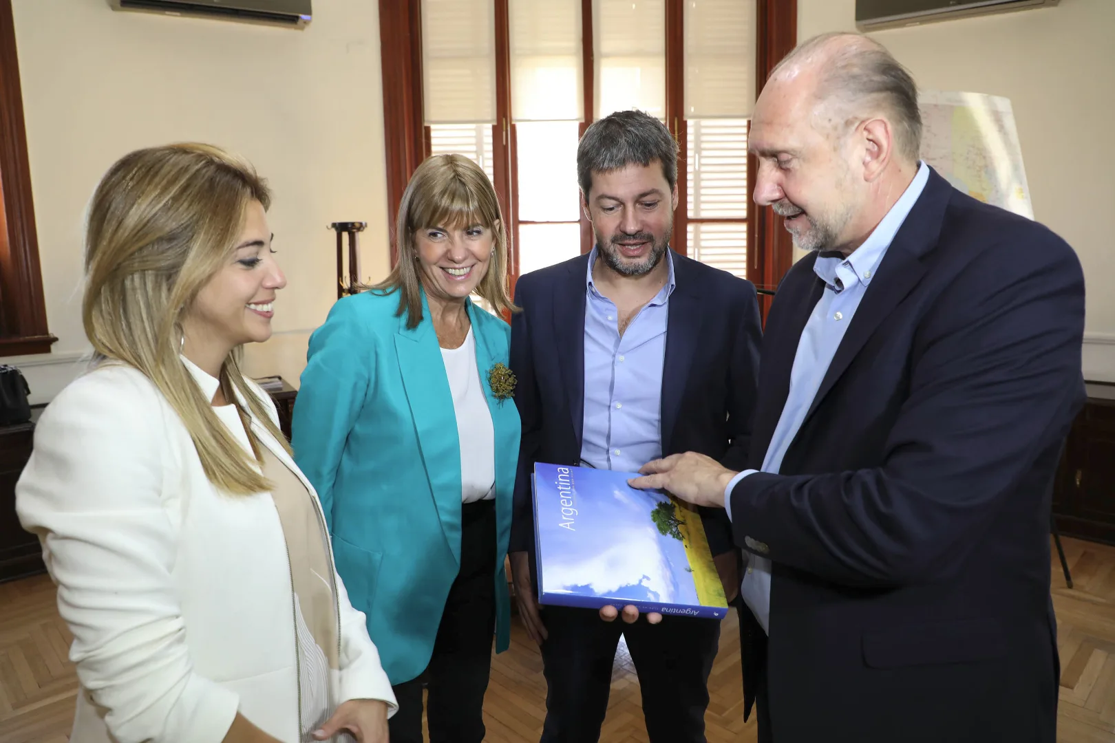 Perotti: “Queremos una Santa Fe que compita en turismo a nivel nacional"