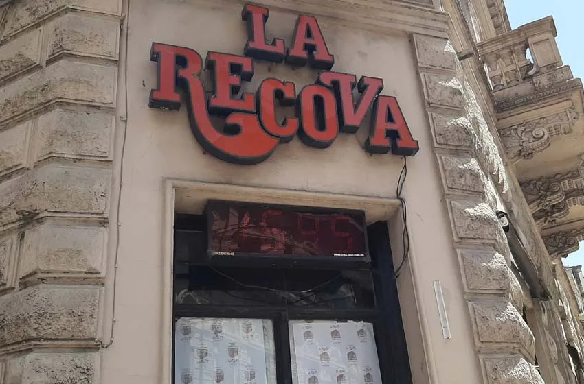 Otra histórica que ya no estará: cerró panadería La Recova, de Rioja y Laprida