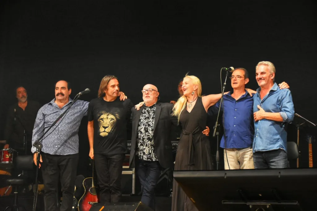 El repaso de un cancionero que exhala rosarinidad