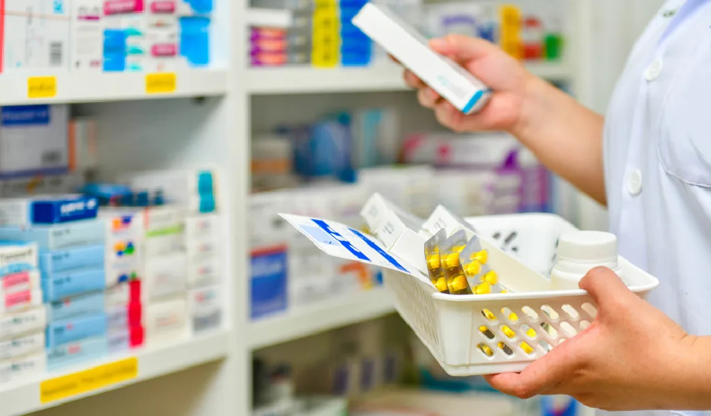 Medicamentos: farmacéuticos piden extender el congelamiento de precios