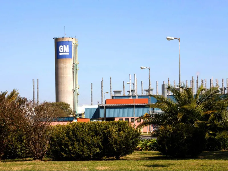 General Motors: suspensiones y menos salario, pero todos adentro